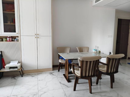 RS7391 For Sale: Supalai Elite Surawong Condo, Spacious Area, Near BTS Chong Nonsi