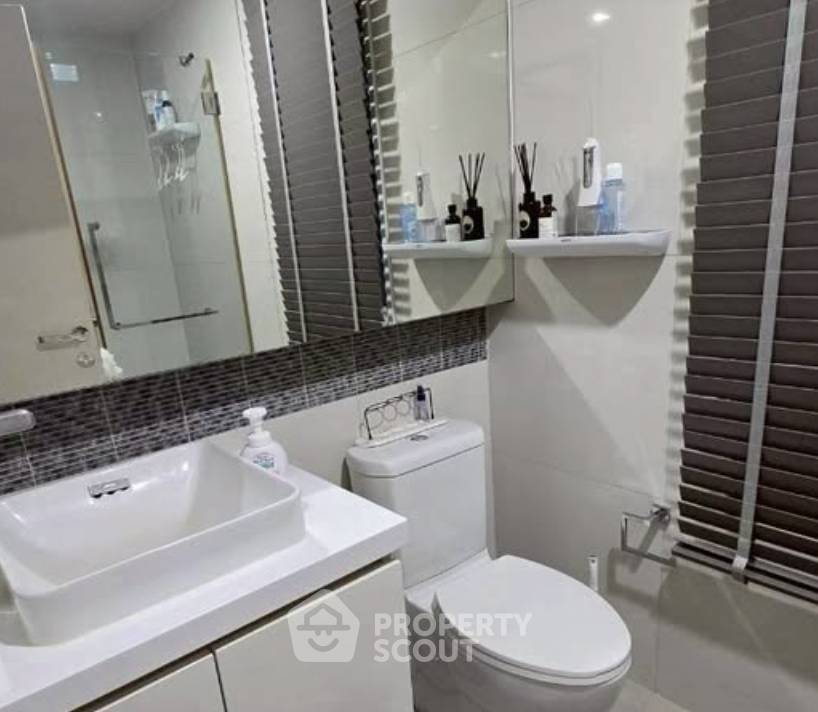 รูป ใกล้ BTS ศาลาแดง 300 ม. | 2 ห้องนอน Condolette Light Convent (ID 3164936) - รูปที่ 4/6