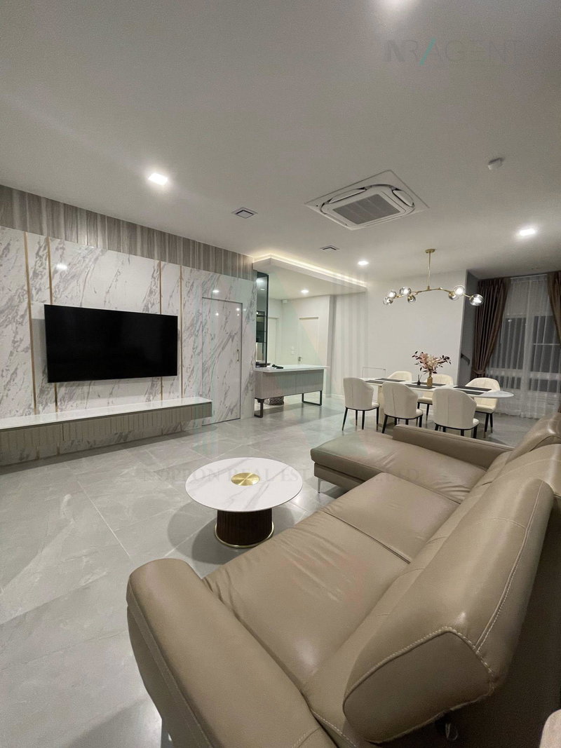 ขายบ้านเดี่ยว : 📌 ขายบ้านเดี่ยว โครงการ มัณฑนา บางนา - วงแหวน 2 ชั้น 4 ห้องนอน 5 ห้องน้ำ
