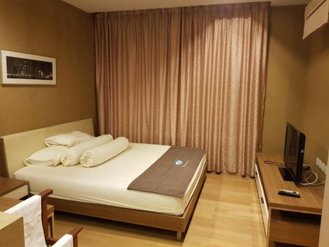 P-55825 🔥 Condo For Rent Siri at Sukhumvit 8th Floor (Spacious 52 sq.m. Near BTS Thong Lo Only 220m) Line ID: @easythaihome 085-592-2897
