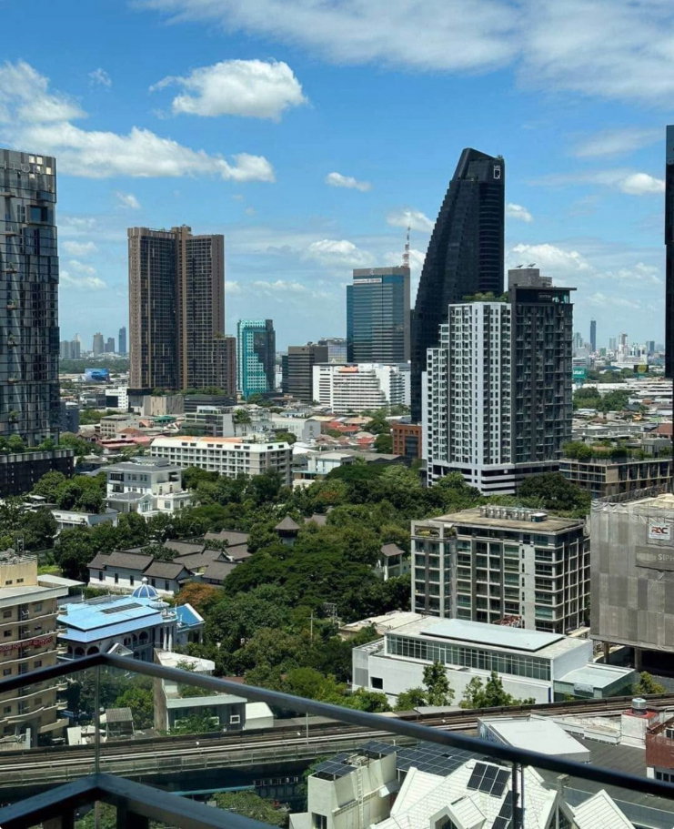 picture  LAVIQ Sukhumvit                57  - 10/12