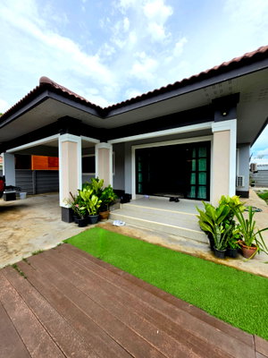 บ้านเดี่ยวให้เช่า : บ้านเดี่ยว ชั้นเดียว พื้นที่กว้างขวาง รับน้องสัตว์เลี้ยง 3ห้องนอน 
