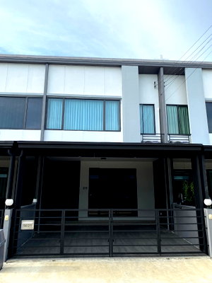 ทาวน์โฮมให้เช่า : 🔥ทาวน์เฮ้าส์ เช่า / ขาย | PLENO บางนา–วงแหวน 🔥
🏡 Townhome พร้อมเข้าอยู่ ทำเลดี ใกล้ Mega Bangna & IKEA