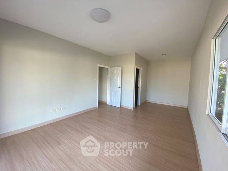 รูป บ้าน 3 ห้องนอน กาญจน์กนกวิลล์ 15 หนองผึ้ง เชียงใหม่ (ID 3185963) - รูปที่ 3/13