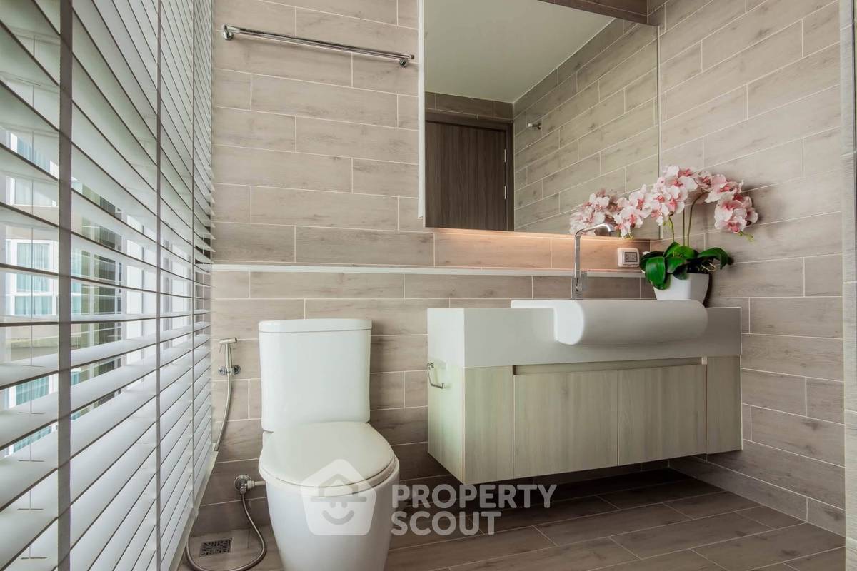 picture High-Floor 3-BR 190 Sqm Condo at Del Mare, Bangsaray (ID 2713399) - 10/10