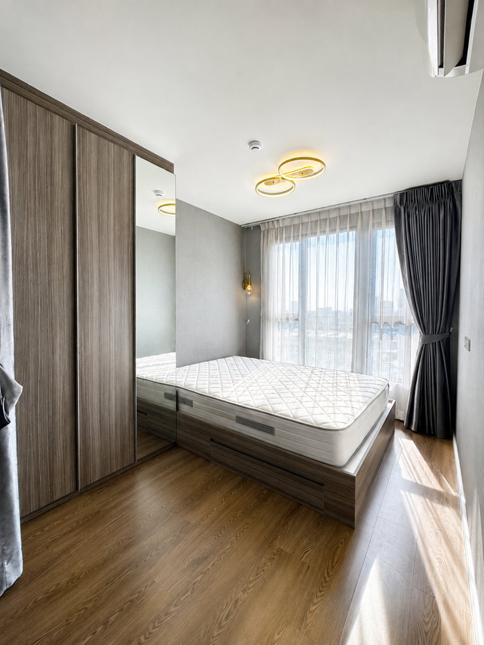 picture The Origin Ramintra 83 Top Floor | 200m MRT | Only 2.35M - 3/5