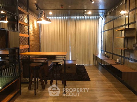 คุ้มราคา คอนโด 2 ห้องนอน ชั้น 15 The Room Sathorn ใกล้ BTS เซนต์หลุยส์ (ID 3191656)