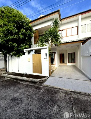 Townhouses for sale Phuket : Rare Corner Townhouse for Sale – Bangtao, Phuket 6669237