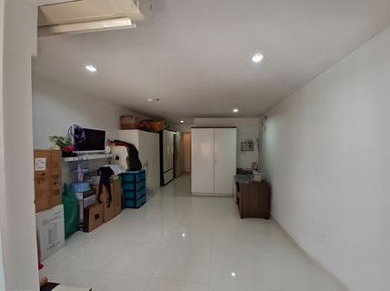 ขายราคาถูกคอนโด Regent Home 12 Latphrao 41 (รีเจ้นท์ โฮม 12 ลาดพร้าว 41) พท. 31ตร.ม.ชั้น2 ตึกB ถ.ลาดพร้าว ห้วยขว้าง กทม.