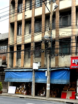 อาคารพาณิชย์ วิทยาลัยอาชีวศึกษาเสาวภา : ขายอาคารพาณิชย์ 4 ชั้น ใกล้ สน.บางยี่เรือ สนใจแอตไลน์ครับ@841qqlnr