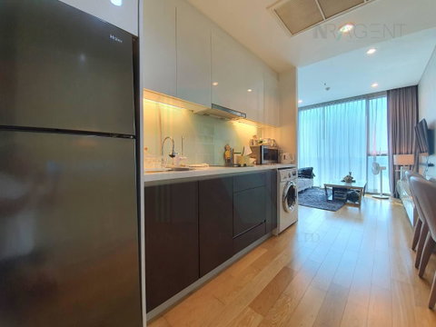 🎊 For Rent Condo THE BREEZE NARATHIWAS Building 1, Floor 14,1 bed room, Room size 45.00 sqm