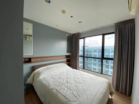 AS2298 The Base Chaengwattana Condo For Rent