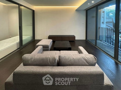 2-BR Condo At Siamese Gioia Near MRT Phetchaburi (ID 2258711)