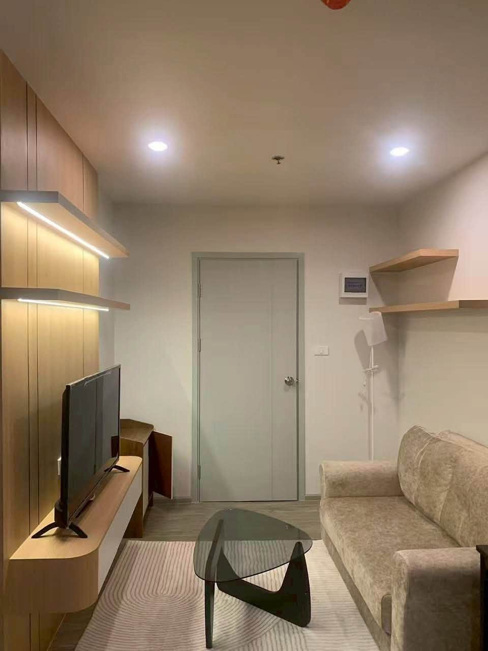 Regent Home Wutthakat | ราคา 10,000 บาท | ห้องสวย ทำเลดี เฟอร์นิเจอร์ครบ พร้อมอยู่