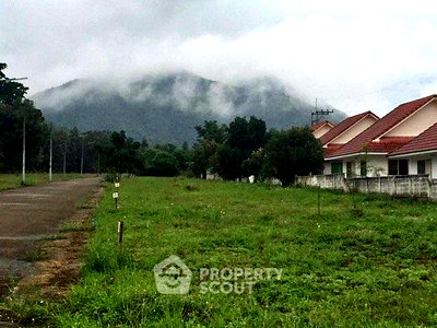 Land for sale Chiang Mai : 4,400 Sqm Land For Sale In Chang Phueak Chiang Mai (ID 3195577)