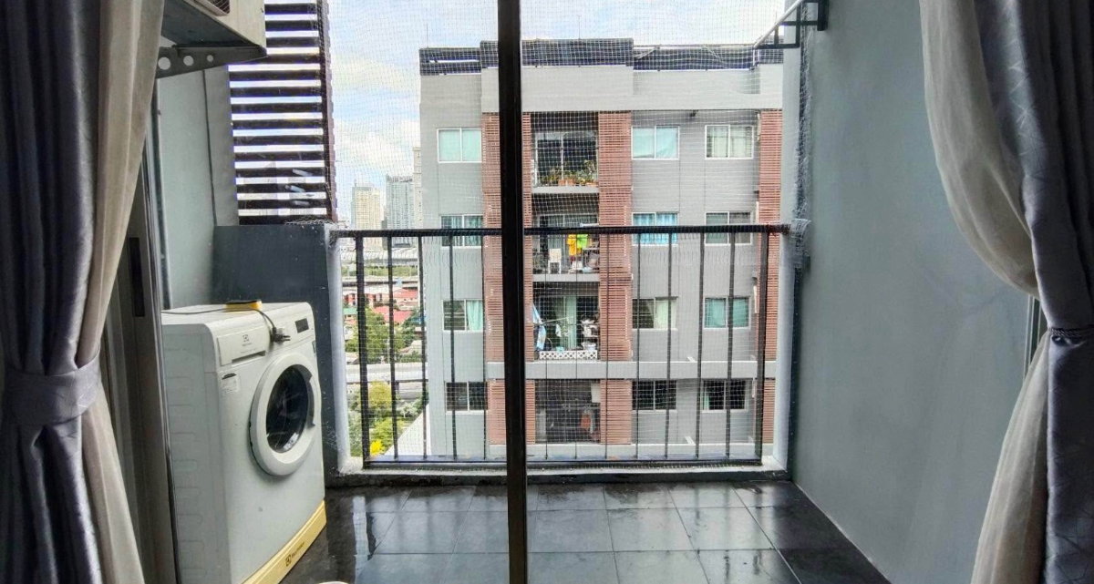 picture A Space Asoke -            Ratchada - 8/12