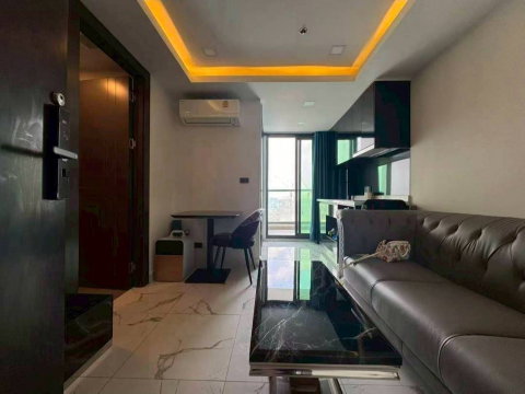 🔥 Arcadia Millennium Tower Pattaya for Sale | Foreign Quota | 2.89M