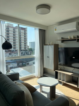 Just moved in, Fully finished, fully appliance, 2 beds, nine views 