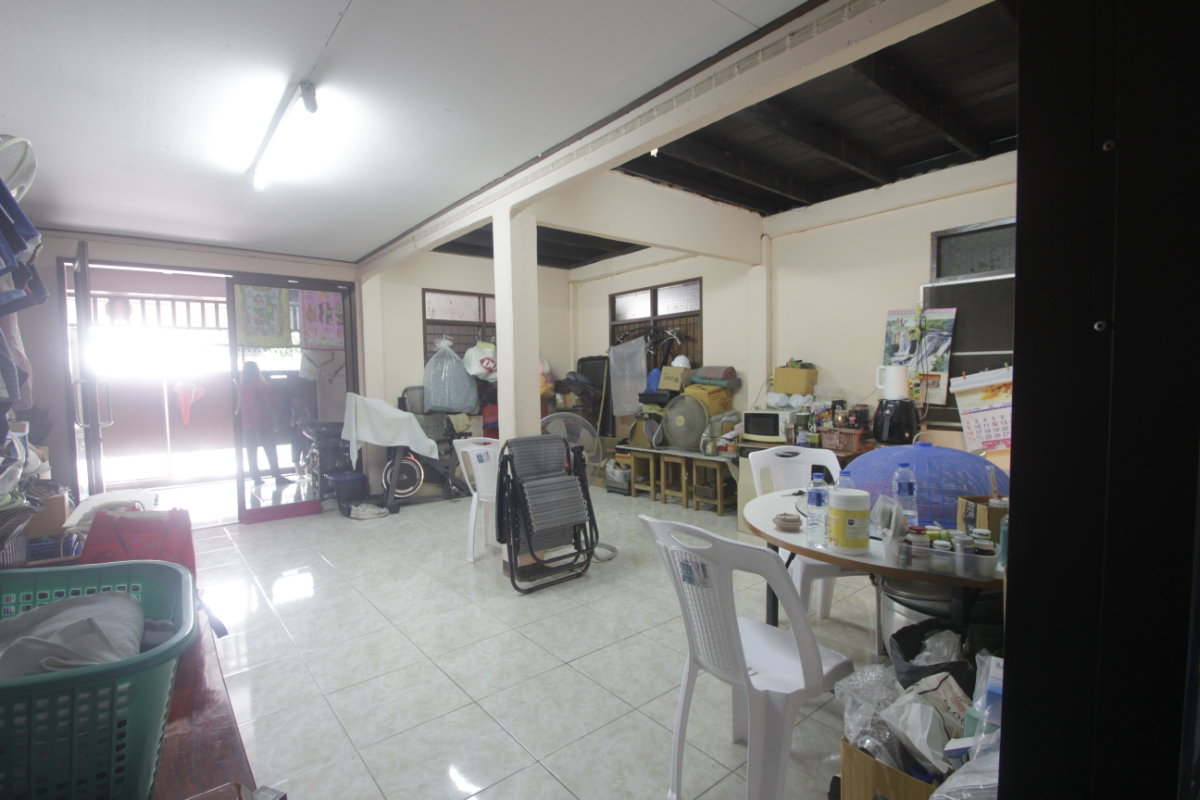 รูป บ้านเดี่ยว2ชั้น 30ตารางวา พุทธมณฑลสาย3 ซ.2 ถ.ทวีวัฒนา ริมถนนเมน หลังบิ๊กซีเพชรเกษม-สาย3 บ้านนอกโครงการอิสระไม่มีค่าส่วนกลาง เดินทางสะดวก ใกล้ถนนใหญ่ - รูปที่ 19/23