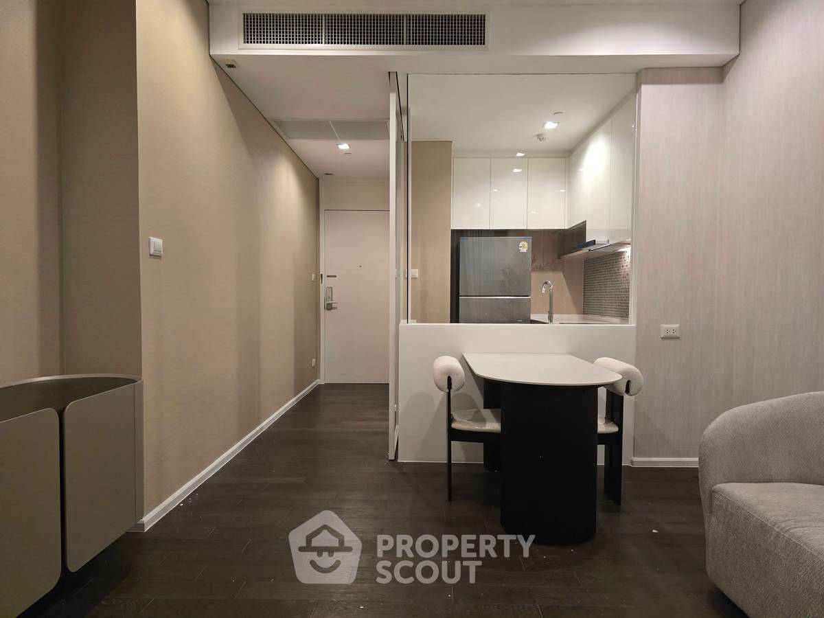 รูป คอนโดชั้น 33 สองห้องนอน The Saint Residences ใกล้ MRT พหลโยธิน (ID 3201496) - รูปที่ 6/13