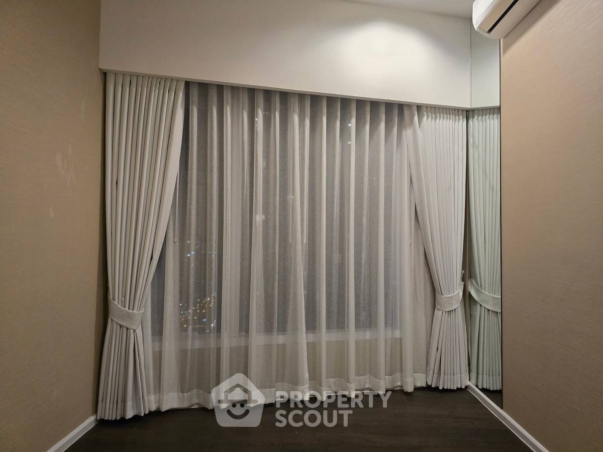 รูป คอนโดชั้น 33 สองห้องนอน The Saint Residences ใกล้ MRT พหลโยธิน (ID 3201496) - รูปที่ 11/13