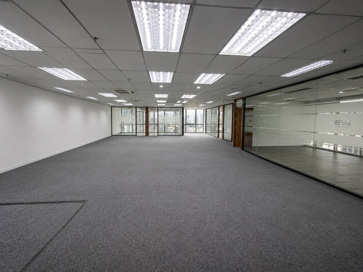 #HHR62 ให้เช่า พื้นที่สำนักงาน 518 ตร.ม | พร้อมพงษ์