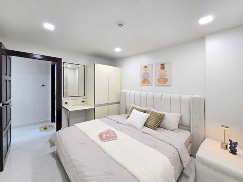 🏝️ขาย Park Lane Resort Condominium จอมเทียน ชั้น 8 ตึกแรกติดป้อมยาม สระว่ายน้ำรอบโครงการ พร้อมเฟอร์นิเจอร์ครบ  ✅หิ้วกระเป๋าเข้าอยู่ได้เลย