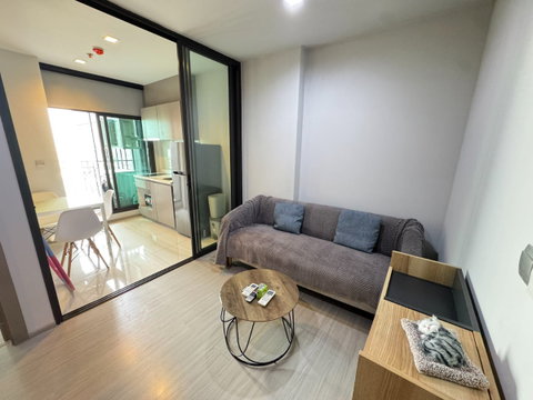 🌳🌳For rent Life asoke rama9 🌳🌳 ห้องสวย พร้อมอยู่ แต่งสวย จัดเต็ม มีหลายห้องให้เลือกชม ID LINE : @190evxgl