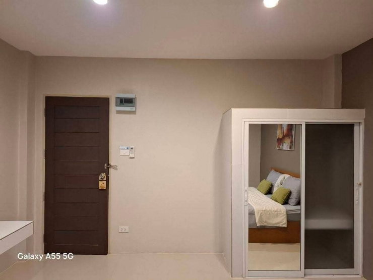 รูป ขายอพาร์ทเม้นท์บ้านฉาง ระยอง
3 ชั้น 32ห้อง 25ล้าน
 - รูปที่ 12/16