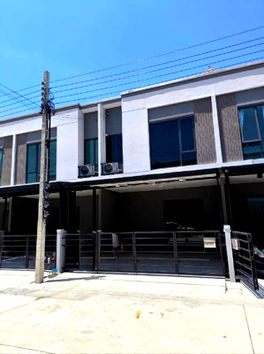 ทาวน์โฮมให้เช่า : ปล่อยเช่าpleno sukhumvit bangna3 พร้อมอยู่ต่อเติมครัวหลังบ้าน