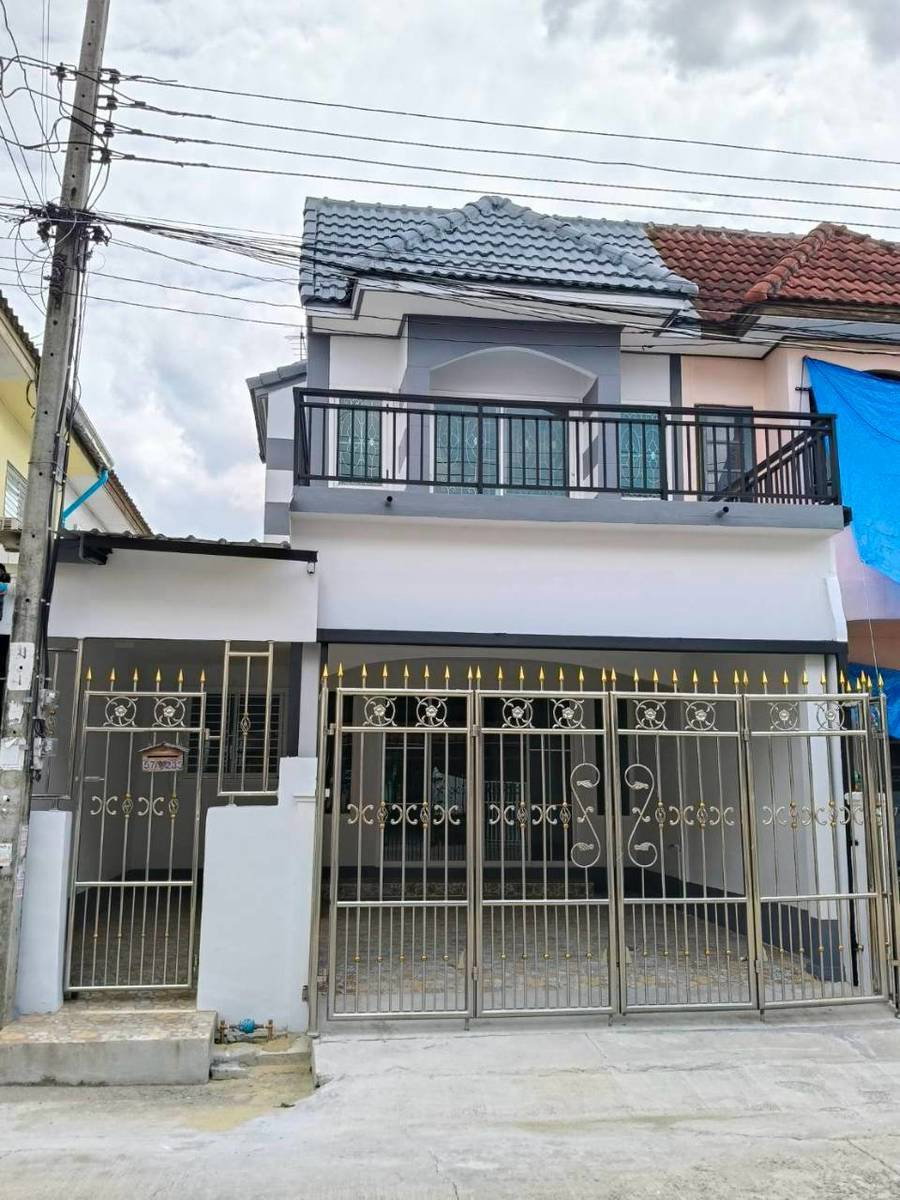 ขายทาวน์เฮ้าส์ 2 ชั้น  หลังมุม นิมิตใหม่ 9 คลองสามวา รีโนเวทใหม่