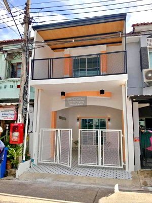 Townhouses for sale : For Sale Townhouse/Townhome  , Baan Nanthicha 3/8 , Sai Noi , Sai Noi , Nonthaburi , CX-128242 ✅ Live chat with us ADD LINE @connexproperty ✅