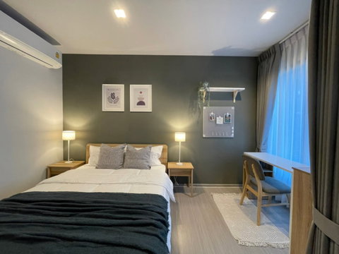 ไลฟ์ อโศก - พระราม 9 Studio ชั้น 24 ขนาด 26 ตร.ม. เช่า 18,000 บาท/เดือน พร้อมเข้าอยู่ 22 ส.ค. 69