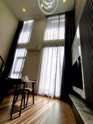Condos for rent :   For Rent Centric Ratchayothin     Duplex 1 beDROOM  21,000