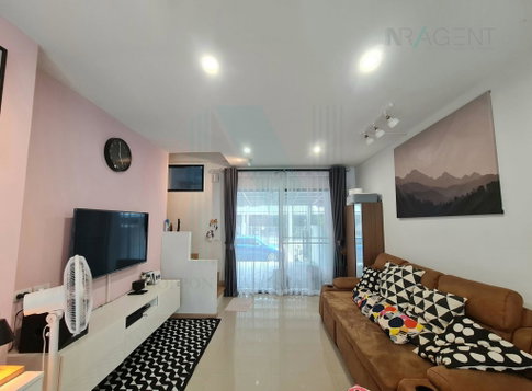 ให้เช่าทาวน์เฮาส์ 3 ชั้น ไทม์โฮม 2 สวนหลวง-อ่อนนุช 3 ห้องนอน 2 ห้องน้ำ