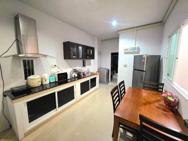 รูป #บ้านว่างให้เช่า

หมู่บ้านนาวีเฮ้าส์28(หนองตะเคียน) - รูปที่ 12/14