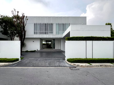 ขายบ้านเดี่ยว : ขายบ้านเดี่ยว VIVE บางนา (Land & Houses) 118.7 ตร.ว. 354 ตร.ม. 4 นอน 5 น้ำ 3 จอดรถ พร้อม EV Charger