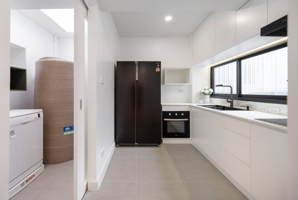 รูป WS8353 🏡 ให้เช่า Townhome 4 ห้องนอน | ปรีดี พนมยงค์ 42 – สุขุมวิท 71 (พระโขนง) เพียง 120,000 บาท/เดือน - รูปที่ 14/20