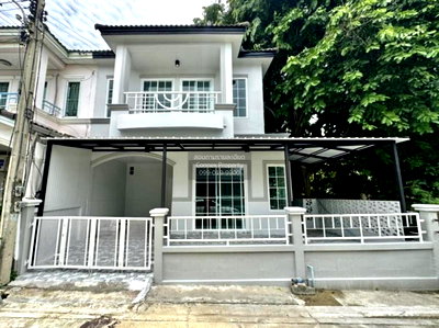 Townhouses for sale Thanyaburi Pathumthani : For Sale Townhouse/Townhome  , Baan Farlakool , Pracha Thipat , Thanyaburi , Pathum Thani , CX-125685 ✅ Live chat with us ADD LINE @connexproperty ✅