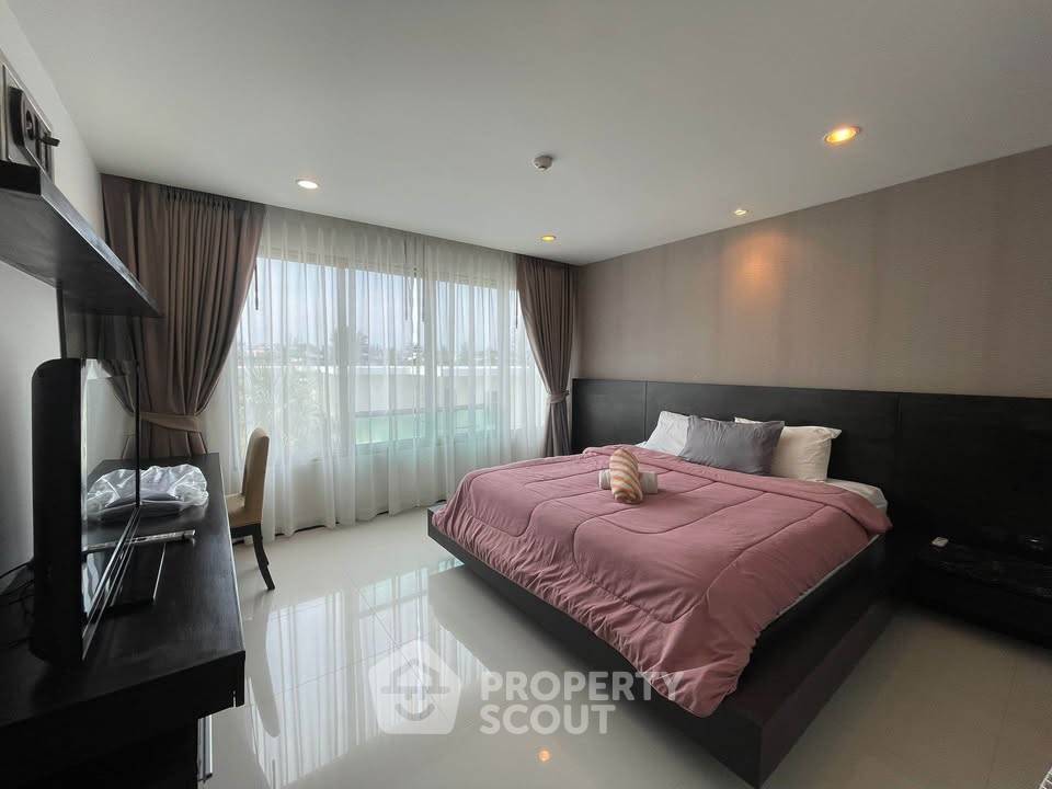 รูป คอนโด 1 ห้องนอน พื้นที่กว้าง 117 ตร.ม. Kamala Regent Condominium (ID 3011388) - รูปที่ 2/14