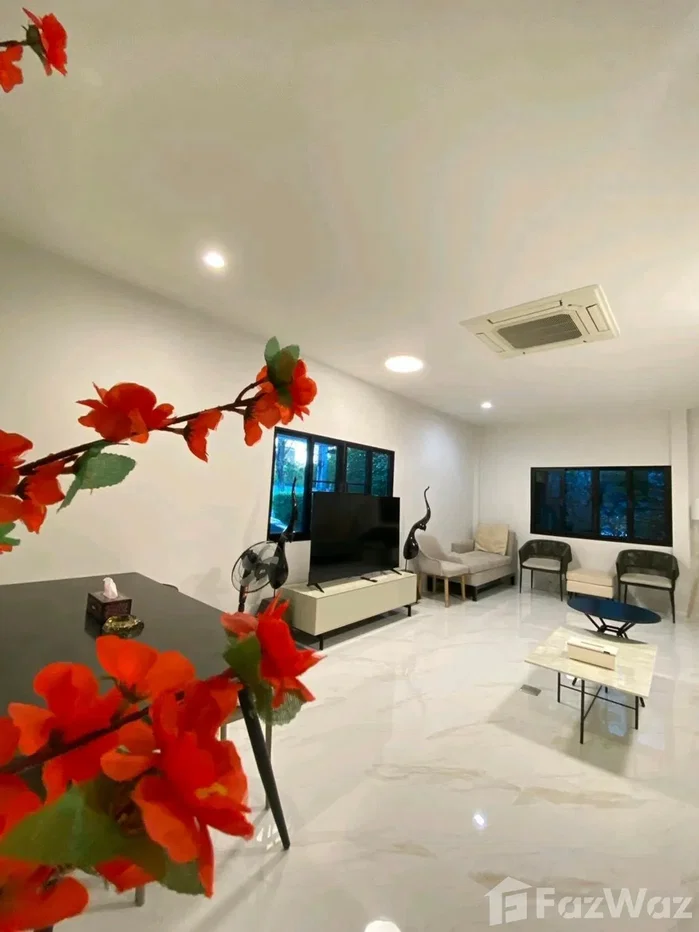 รูป คอนโดให้เช่า 8 ห้องนอน ในโครงการ เดอะ ซิตี้ พัฒนาการ 6683538 - รูปที่ 2/68