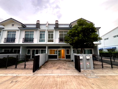 Townhouses for sale : 🔥 Townhome for Sale✅ Indy Srinakarin–Phraeksa | Near BTS Phraeksa