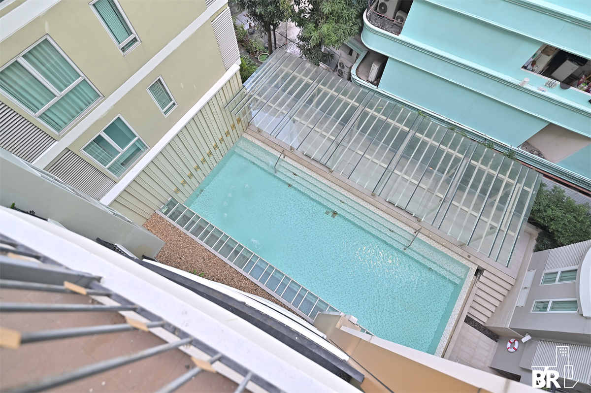 รูป เดอะ เครสท์ สุขุมวิท 24 คอนโดทำเลรถไฟฟ้า ให้คุณประหยัดเวลามากขึ้น ใกล้ BTS สถานีพร้อมพงษ์ - รูปที่ 8/10