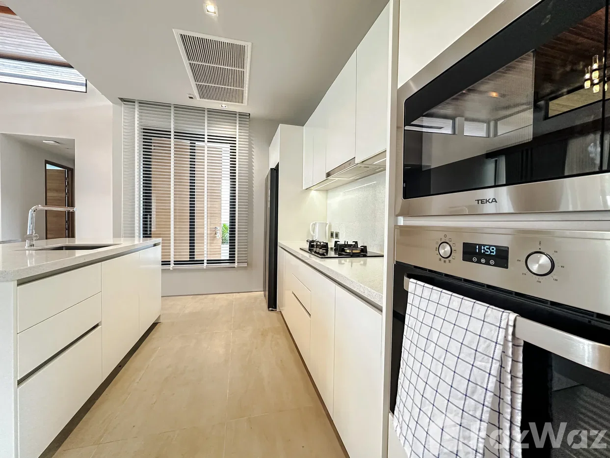 picture 3 bedrooms for rent in Botanica loft 1974699 - 6/16
