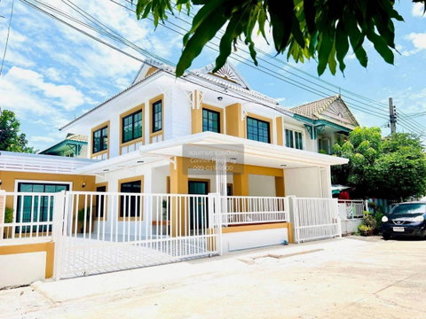 ขายทาวน์เฮ้าส์/ทาวน์โฮม  พฤกษา 18/1 ห้องมุม รีโนเวทใหม่ บางแม่นาง บางใหญ่ นนทบุรี CX-127070 ✅ ทักไลน์ @connexproperty ตอบทันที ทีมงานมืออาชีพ ✅
