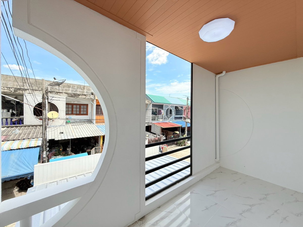 รูป หมู่บ้านจิรธร ซอยรามคำแหง 152 ทาวน์เฮ้าส์ รีโนเวทใหม่ พร้อมอยู่ แขวงราษฎร์พัฒนา สะพานสูง ทำเลดี ราคาถูก - รูปที่ 19/27