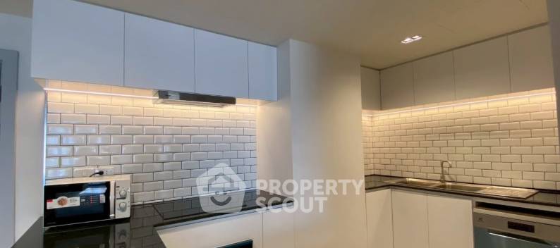รูป คอนโด 2 ห้องนอน ขนาด 160 ตร.ม. Villa Bajaj ใกล้ MRT สุขุมวิท (ID 3189124) - รูปที่ 2/5