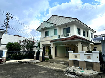 Houses for sale Thonburi Vocational College : For Sell House NANTAWAN SATHORN RATCHAPHRUK 2-story 3 bedroom 3 bathroom