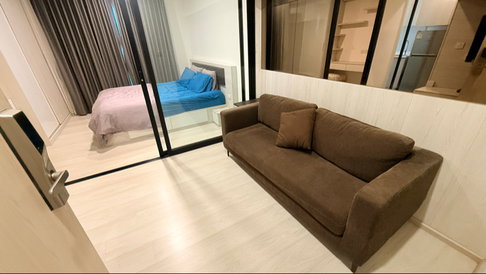 ไลฟ์อโศก ห้องสวยพร้อมเช่า เครื่องใช้ไฟฟ้า เฟอร์นิเจอร์ครบ