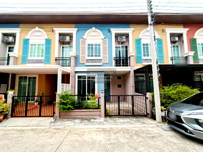 Townhouses for sale Samut Prakarn : For Sale Townhouse/Townhome  , Golden Town Bangna km.5 , Bang Kaeo , Bang Phli , Samut Prakarn , CX-124807 ✅ Live chat with us ADD LINE @connexproperty ✅